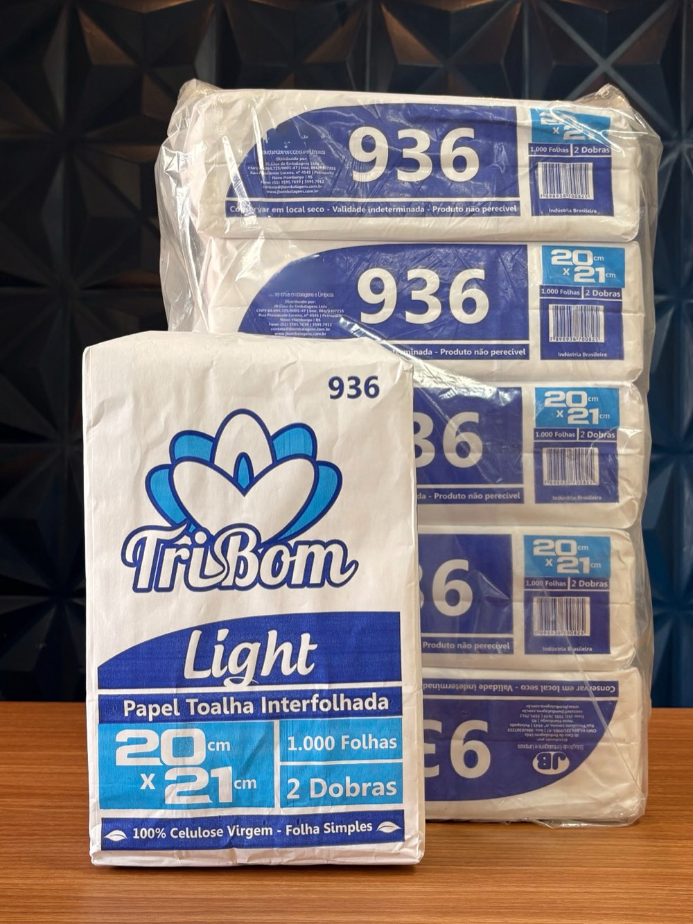 Fardo de papel toalha interfolhas TriBom Light